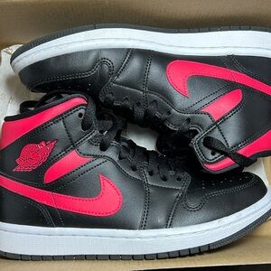Air Jordan 1 Mid| 6.5